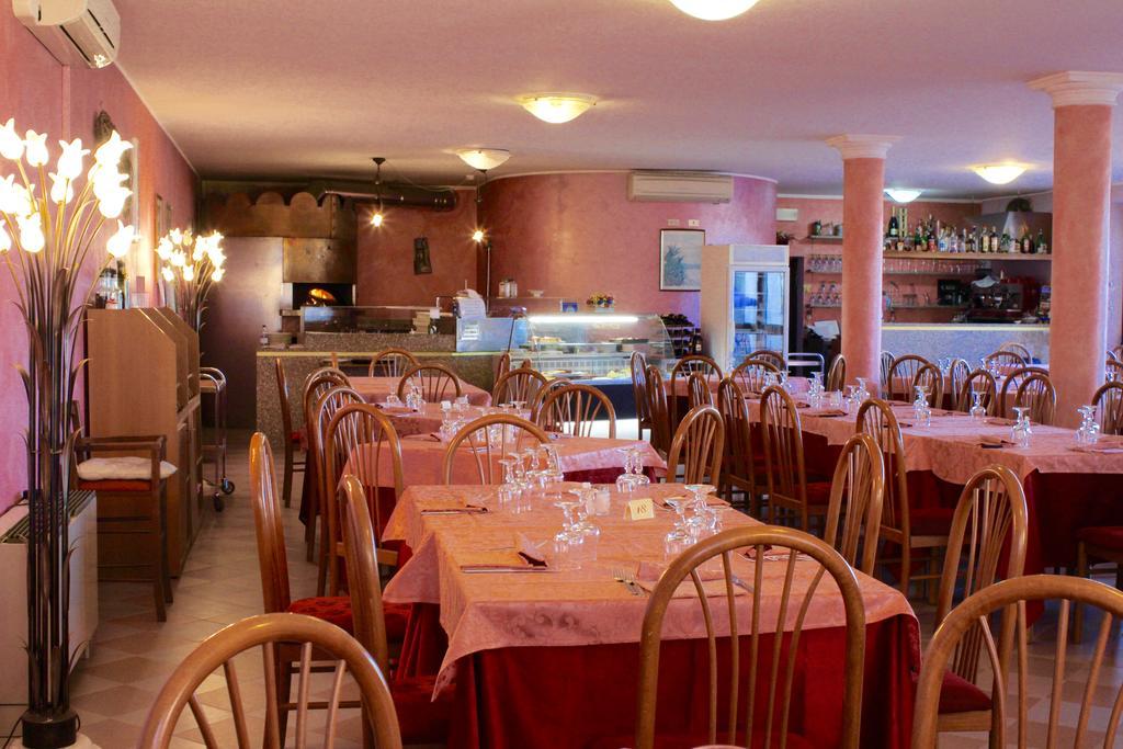 Hotel Monumento Certosa di Pavia Zewnętrze zdjęcie